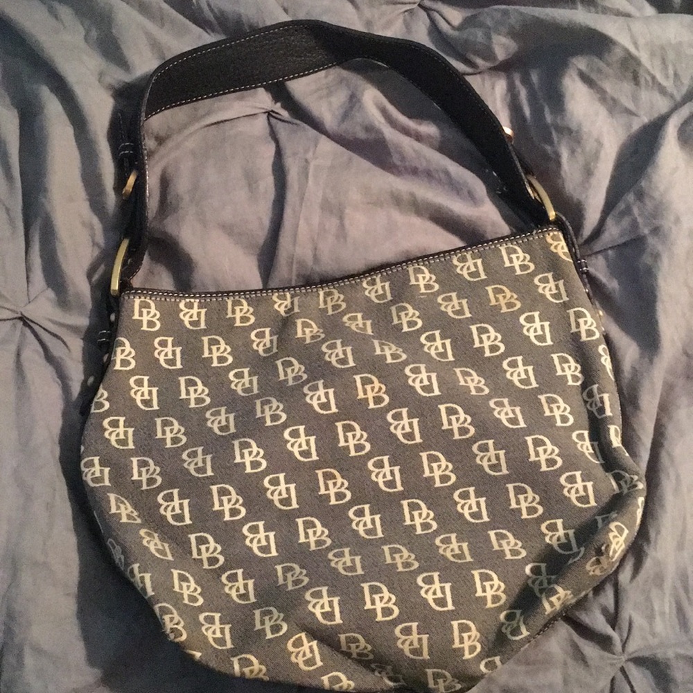 Dooney and Bourke purse
